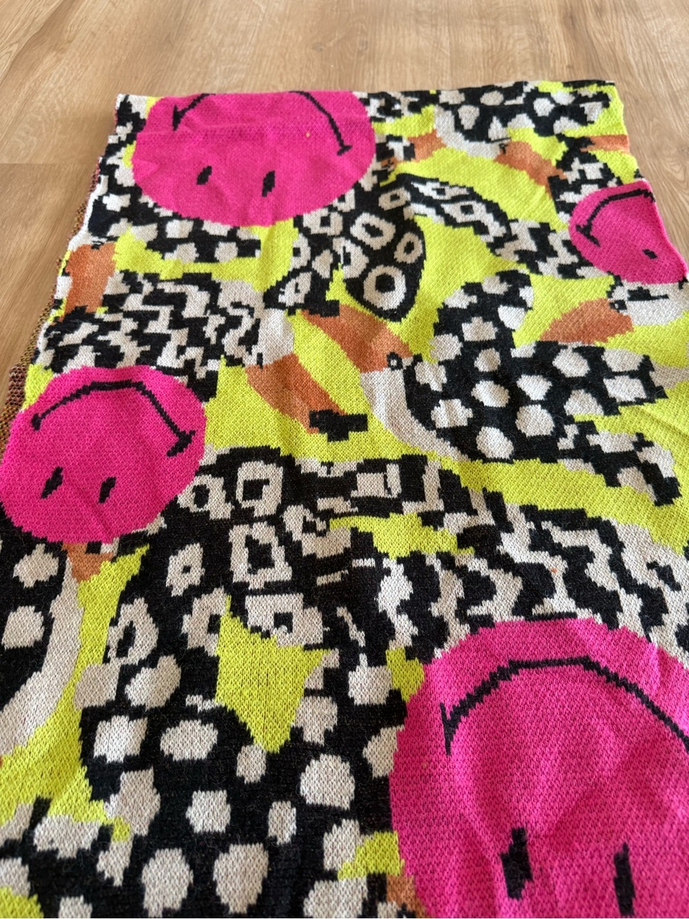 Farm Rio Tucanissimo Smiley® Scarf - Picture 5 of 6